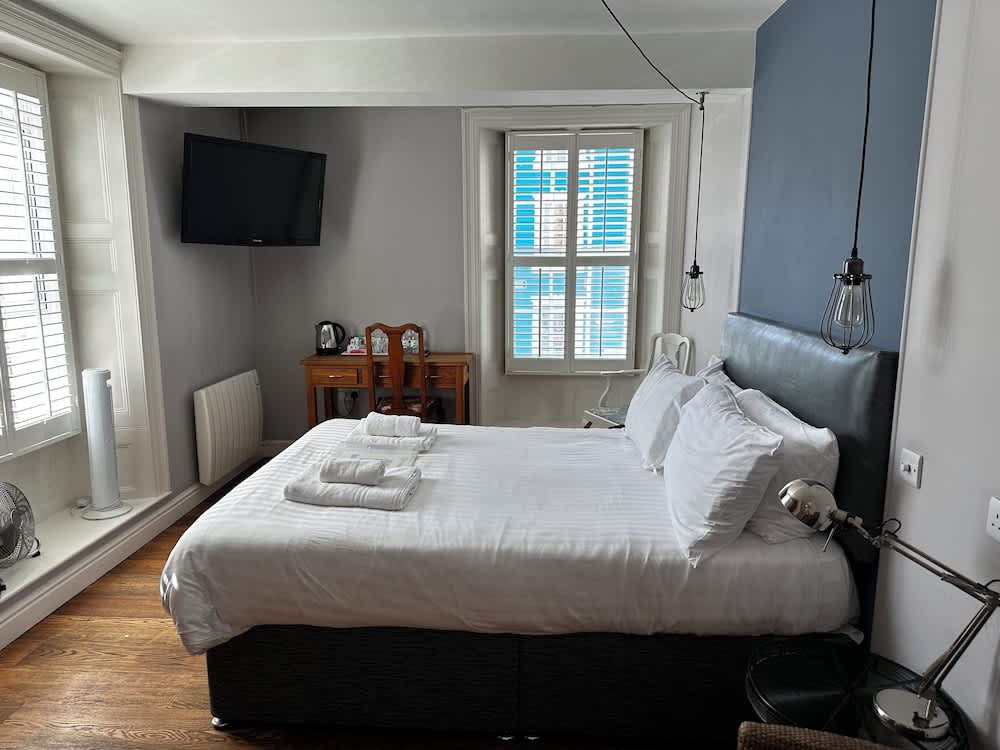 Castle Hotel 2