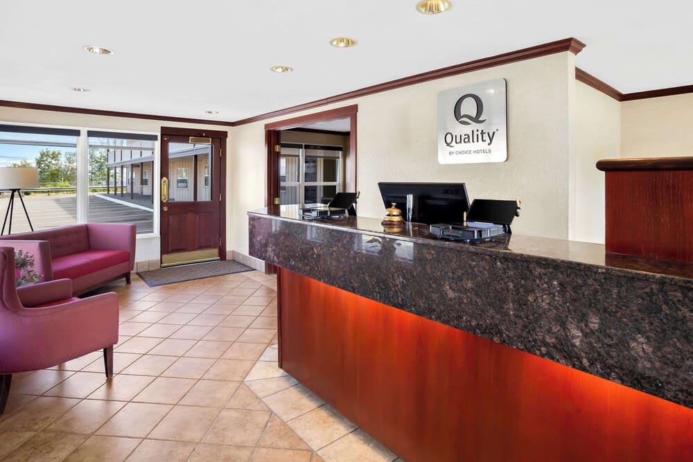 Quality Inn Port Angeles - near Olympic National Park 2