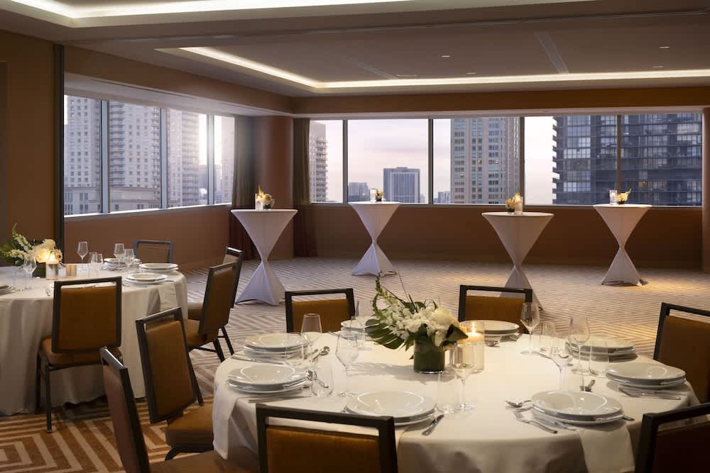 Residence Inn by Marriott Chicago Downtown Magnificent Mile 2