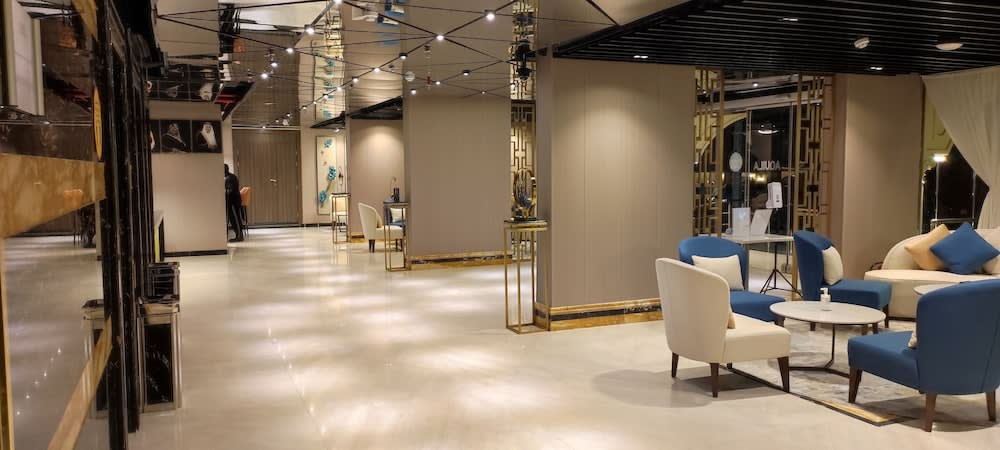 Aquila Hotel Al Hamra 2