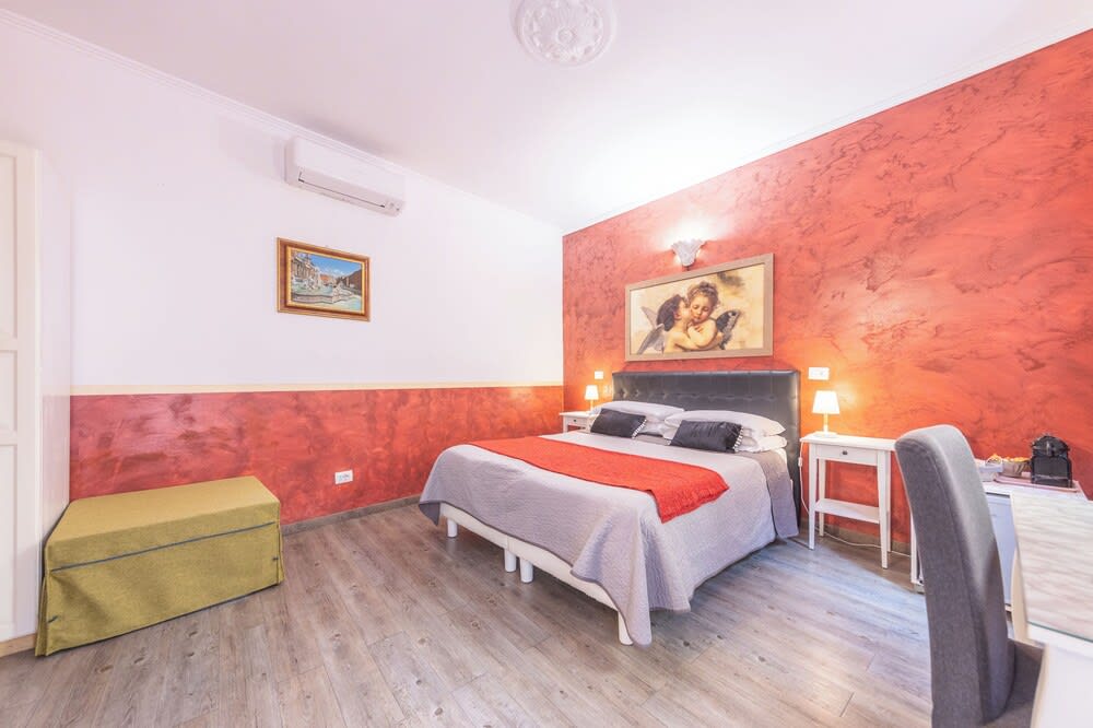 Room-family Room in History House 3