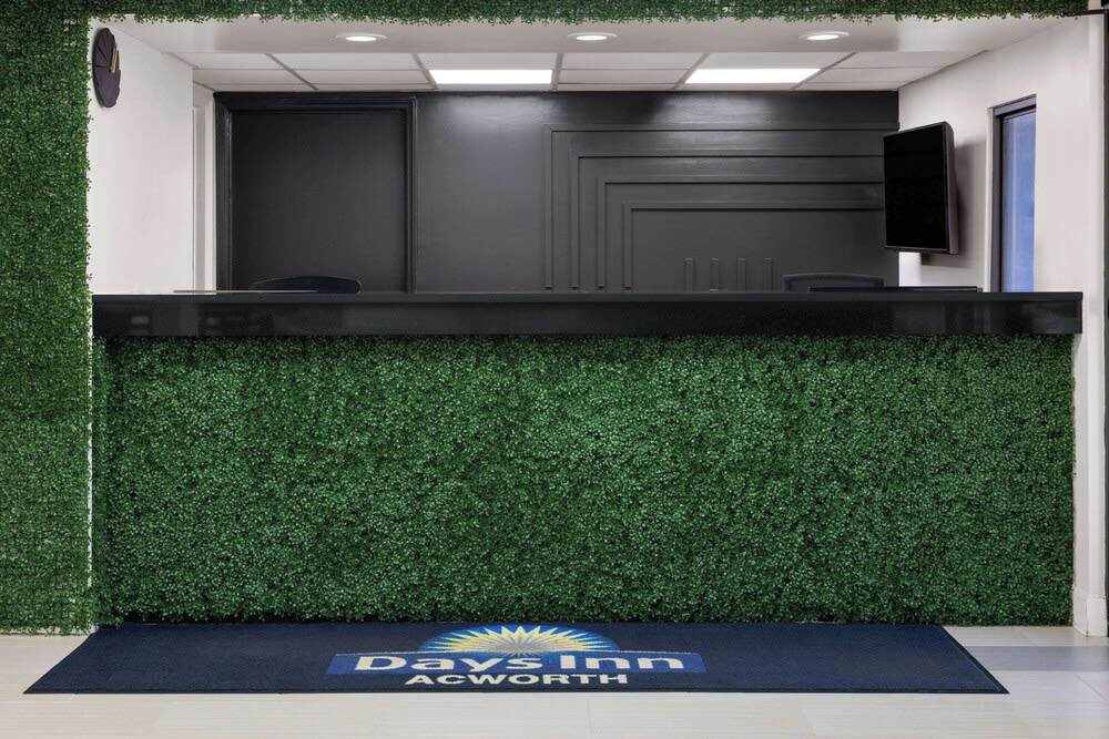 Days Inn by Wyndham Acworth 2