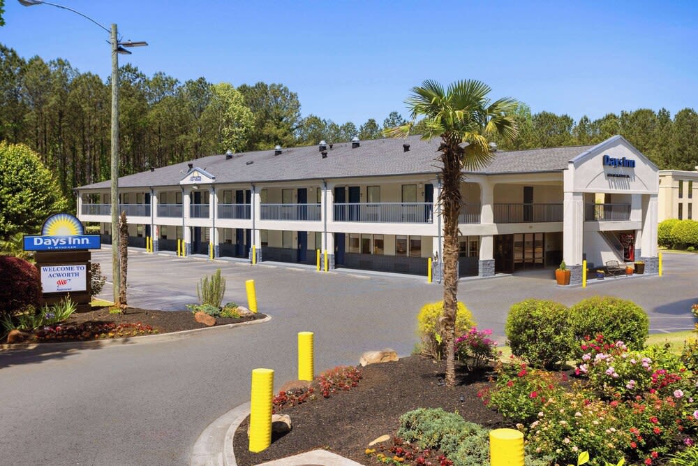 Days Inn by Wyndham Acworth 1