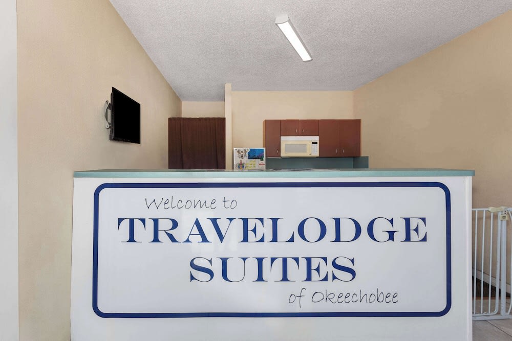 Travelodge Suites by Wyndham Lake Okeechobee 2
