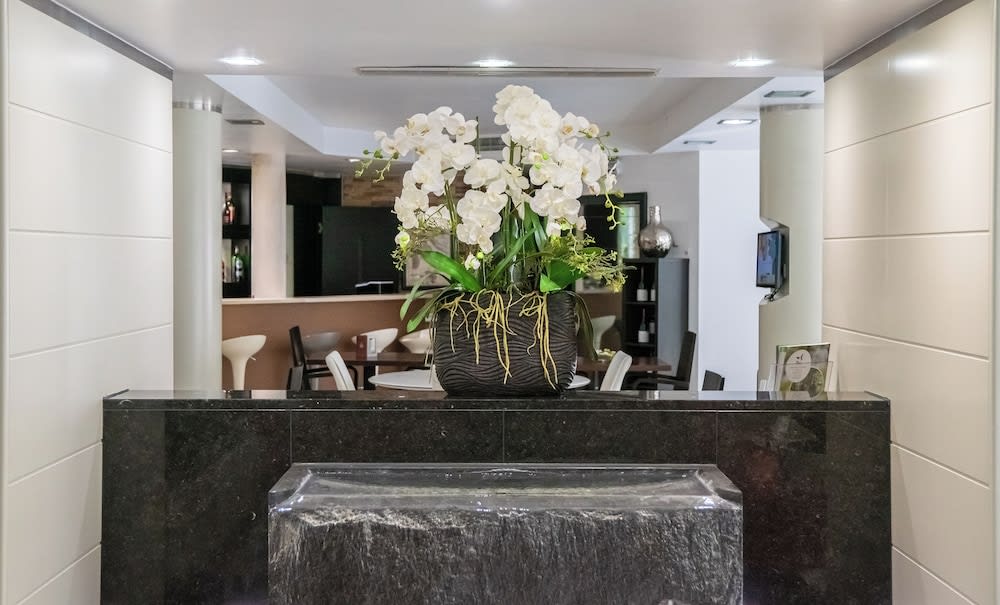 Best Western Plus Grand Hotel Victor Hugo 5