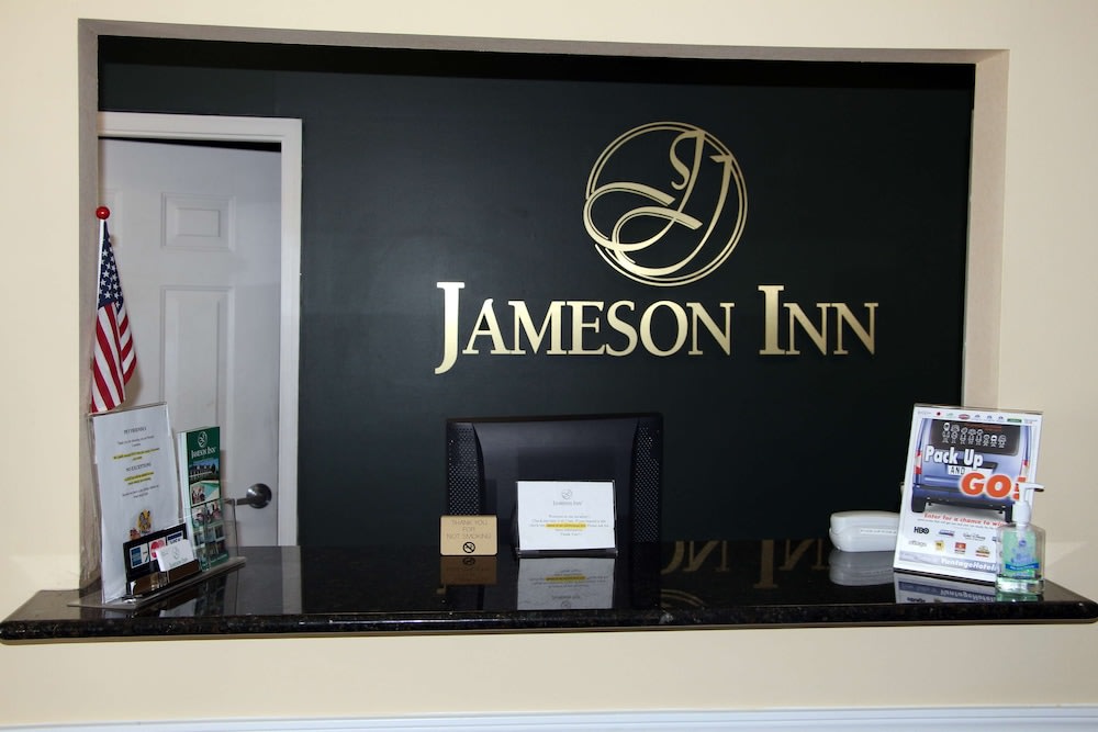 Jameson Inns Oakwood 2