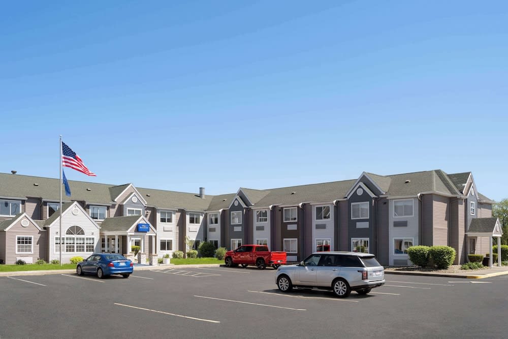Baymont by Wyndham Boardman 1