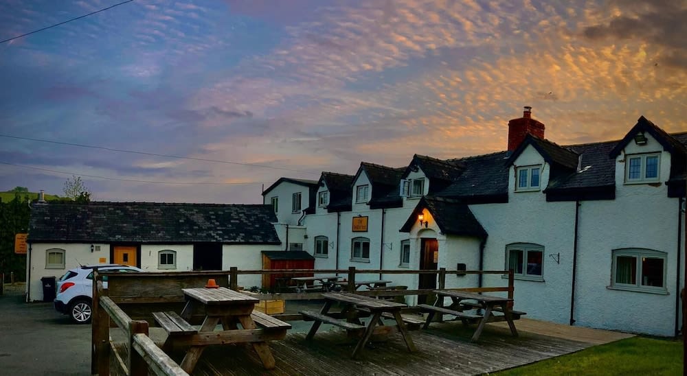 The Dolfor Inn Adults only 1