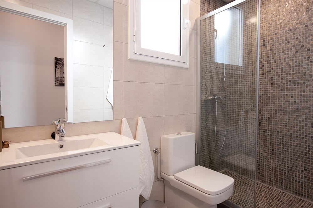 Click&Flat Seneca Suites 3