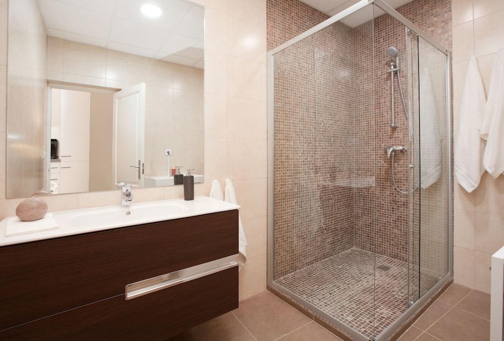 Click&Flat Seneca Suites 4