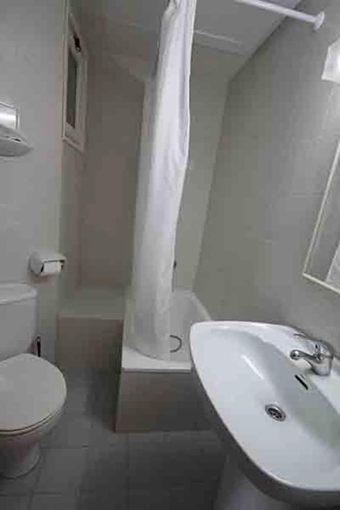 Aparthotel Els Molins 2