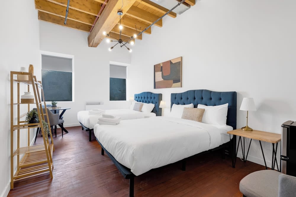 The Little Prince Rooms-Old Montreal 3