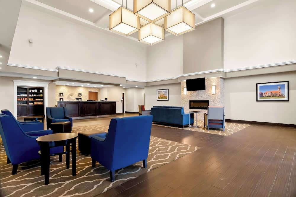 Comfort Suites Rensselaer near Fair Oaks 2