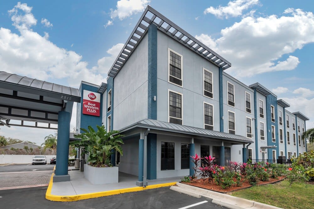 Best Western Plus Bradenton Gateway Hotel 1