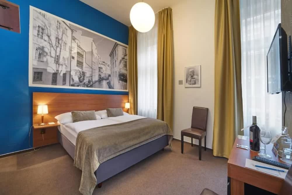 Metropolitan Old Town Hotel - Czech Leading Hotels 2