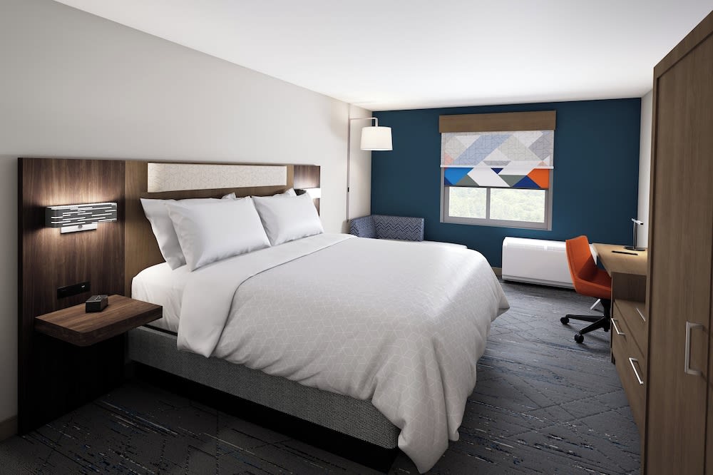 Holiday Inn Express FAYETTEVILLE - FORT BRAGG by IHG 2
