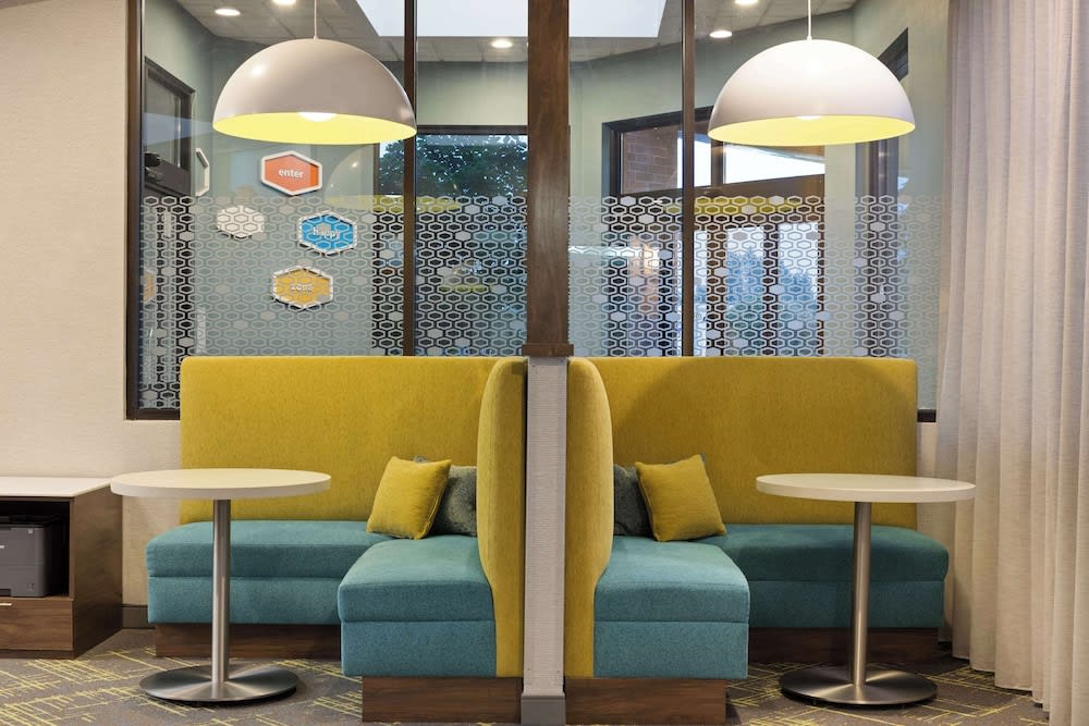 Hampton Inn Spokane 3