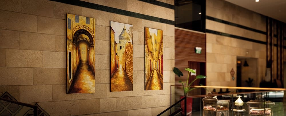 Ramada Olivie Nazareth 2
