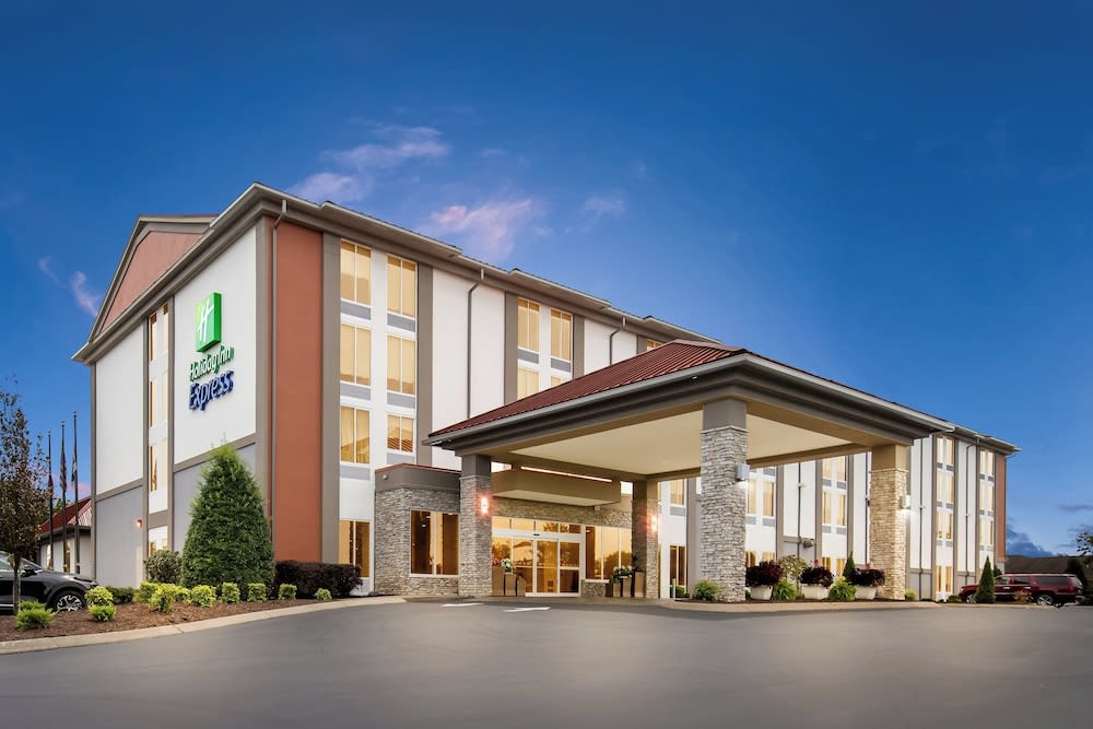 Holiday Inn Express NASHVILLE-HENDERSONVILLE by IHG 1