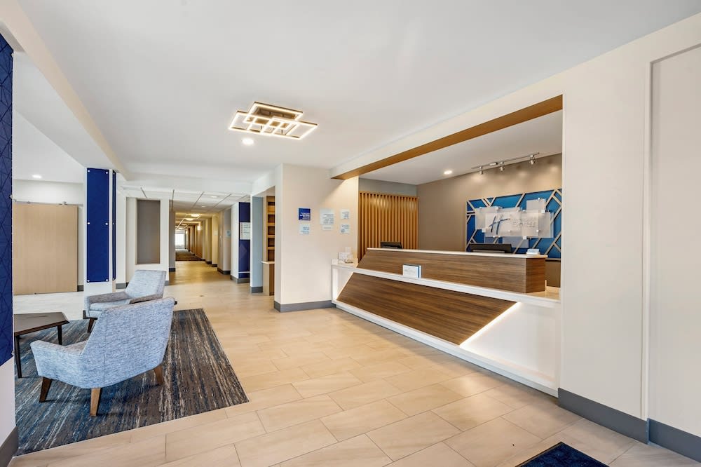 Holiday Inn Express WHITE HOUSE by IHG 1