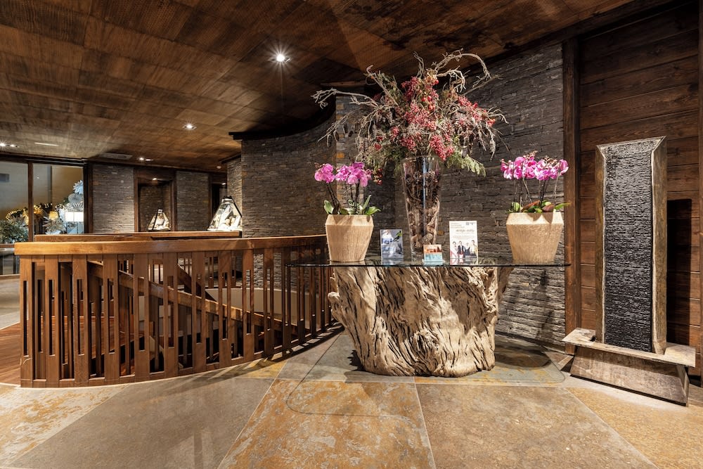 Hotel Val De Neu 2
