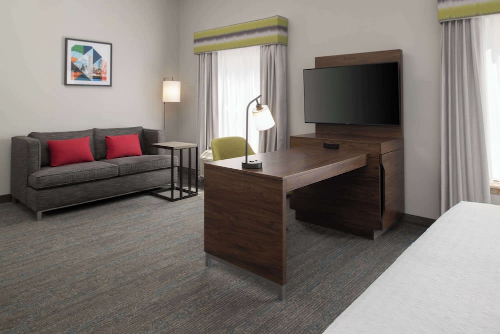 Hampton Inn & Suites Seattle-Airport/28th Ave 5