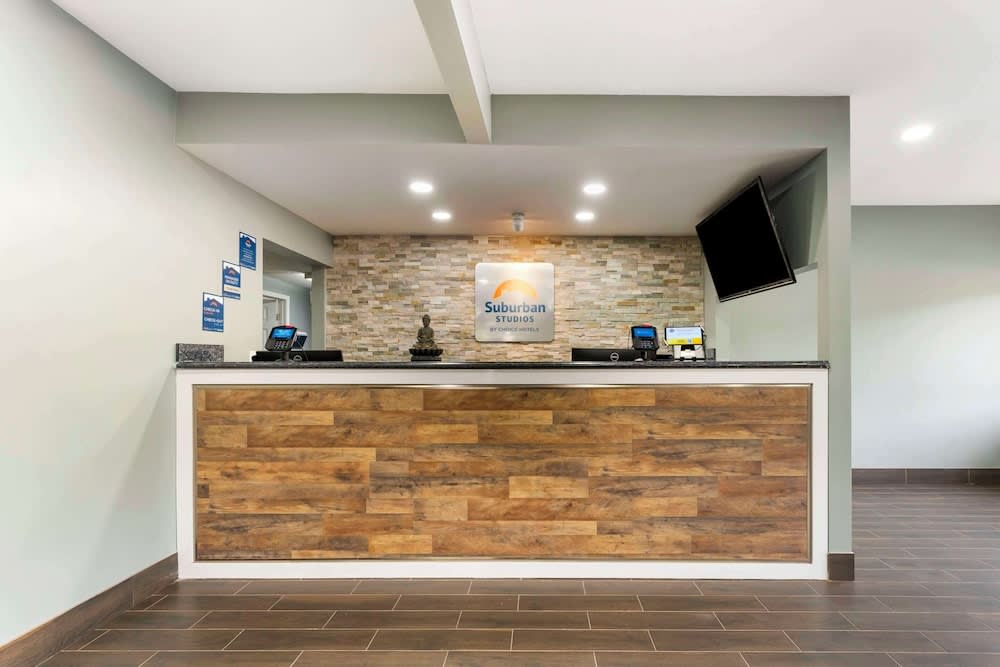 Suburban Studios LaVale - Cumberland 2