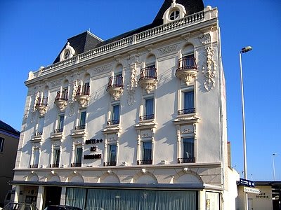 Logis Hotel des Bourbons Montluçon Climatisé 2