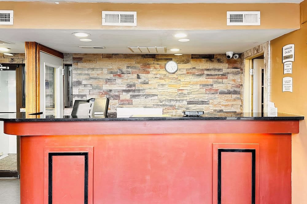 Quality Inn St Paul-Minneapolis-Midway 2