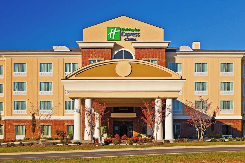 Holiday Inn Express & Suites OOLTEWAH SPRINGS-CHATTANOOGA by IHG 1