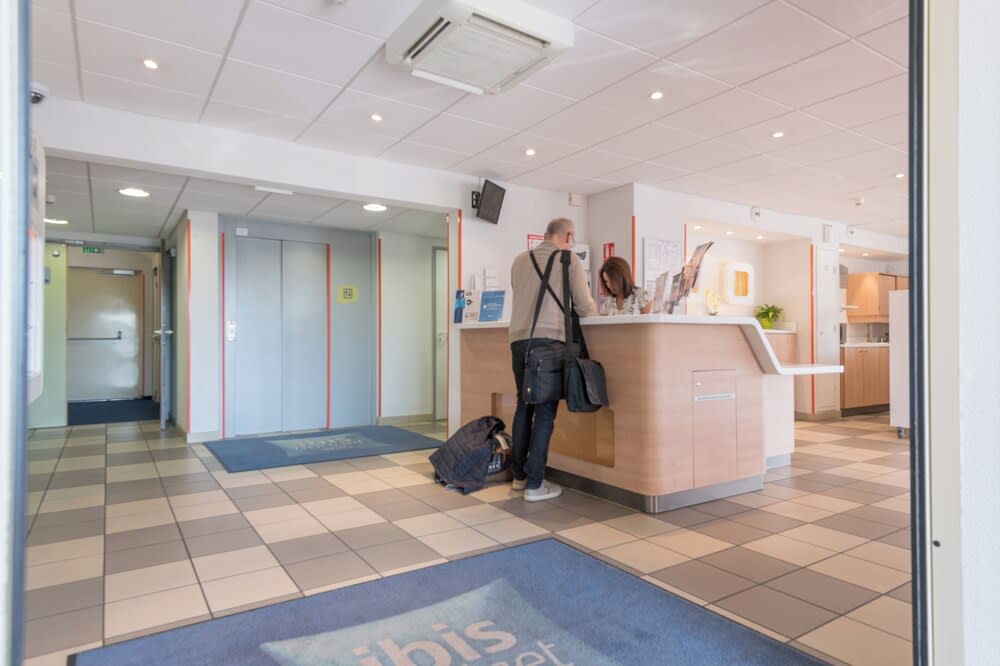 ibis budget Amberieu en Bugey/Chateau Gaillard A42 2