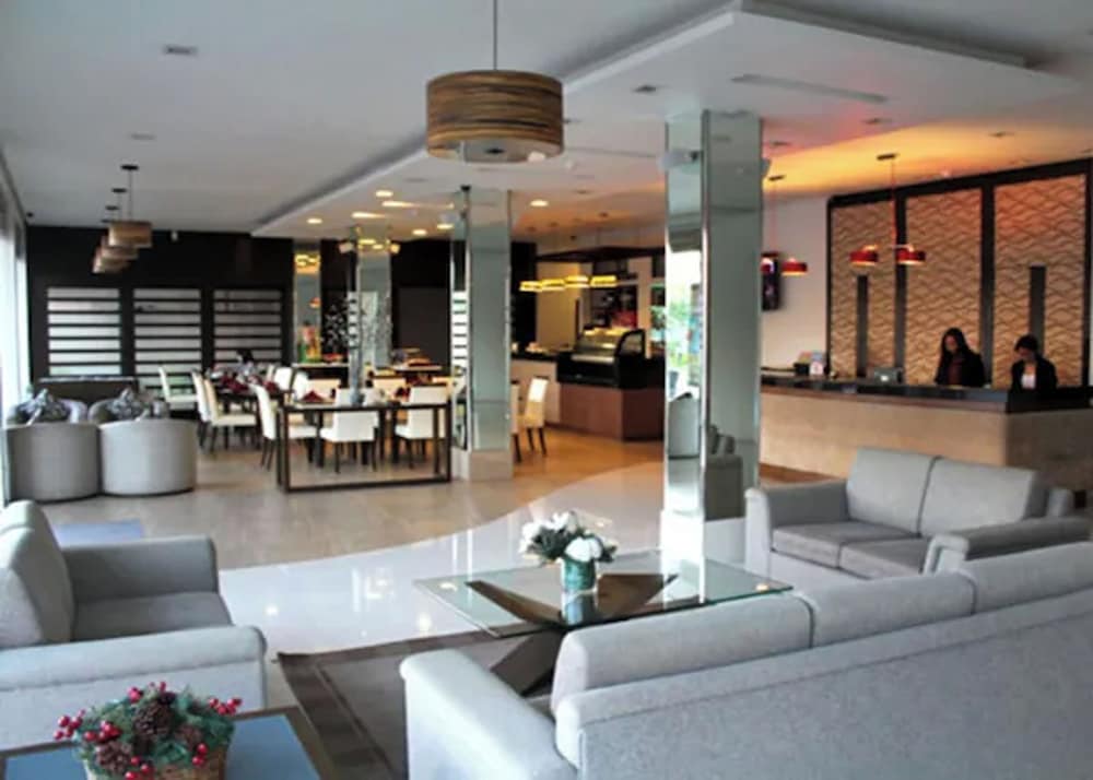 Casablanca Suites Near Airport 2