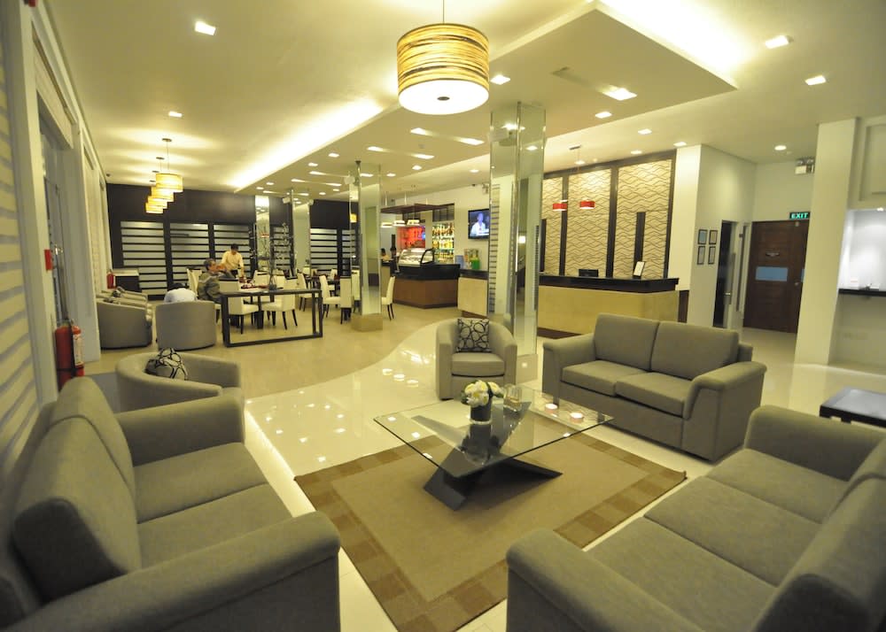 Casablanca Suites Near Airport 4