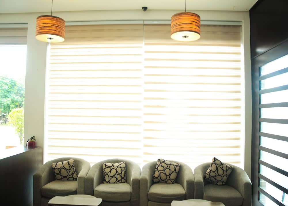 Casablanca Suites Near Airport 5