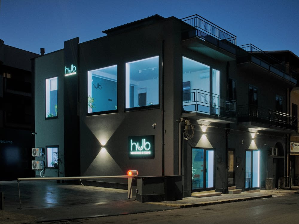 HUB Rooms 1