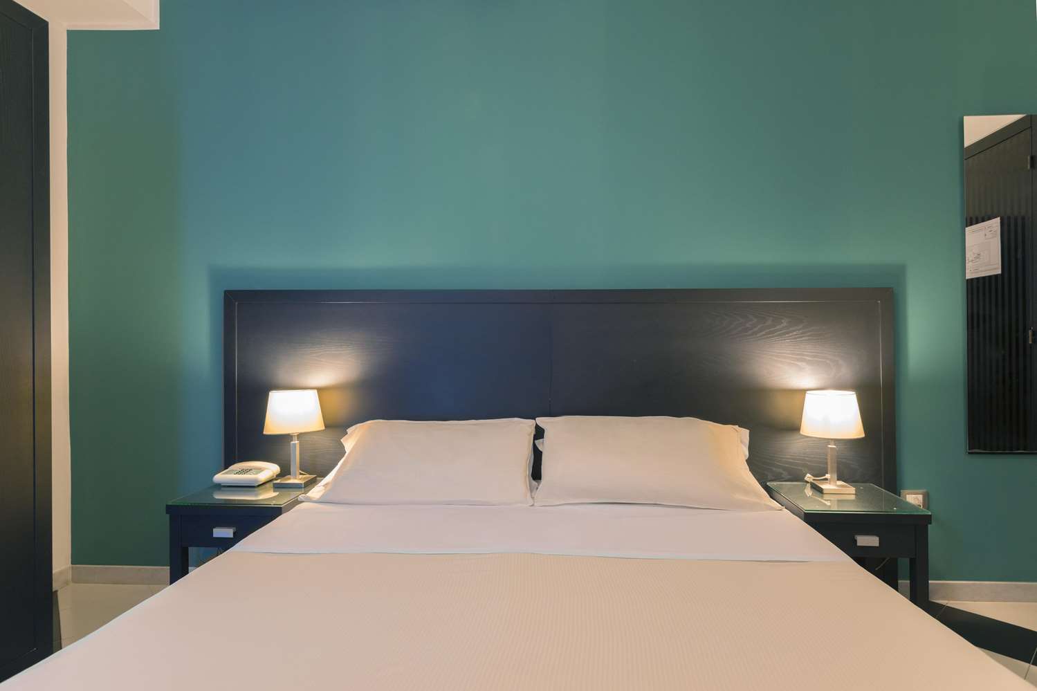 Executive Business Hotel 1