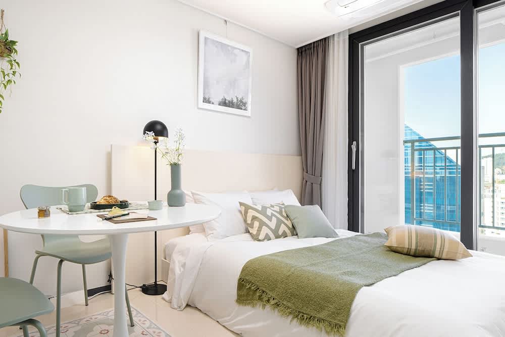 Urbanstay Busan Cityhall 1
