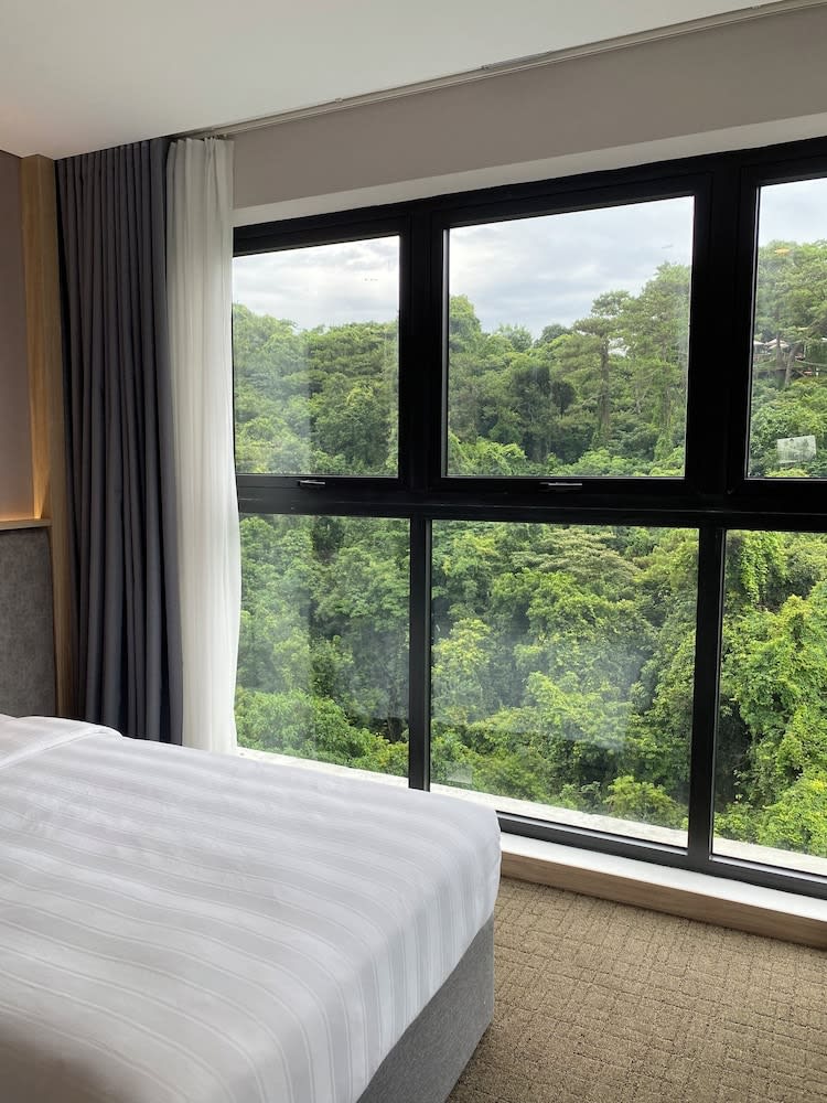 Wyndham Garden Legend Halong 3