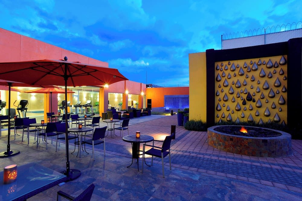 Courtyard Toluca Tollocan 1