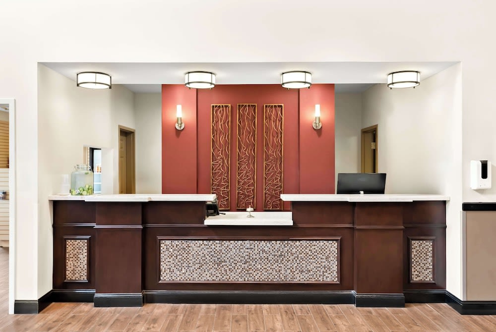 Best Western Palmyra Inn & Suites 5