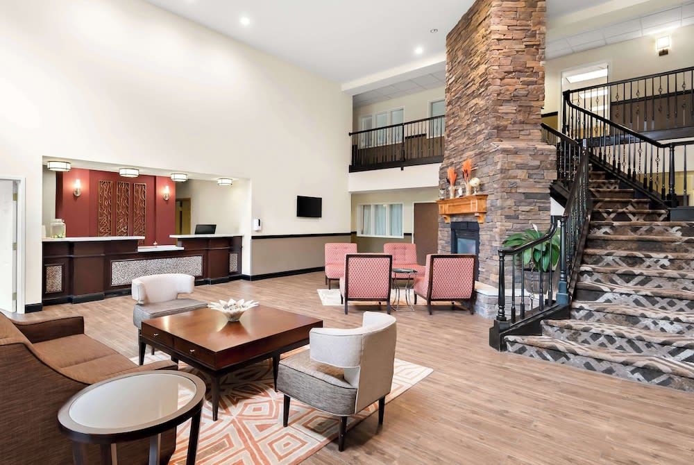 Best Western Palmyra Inn & Suites 2