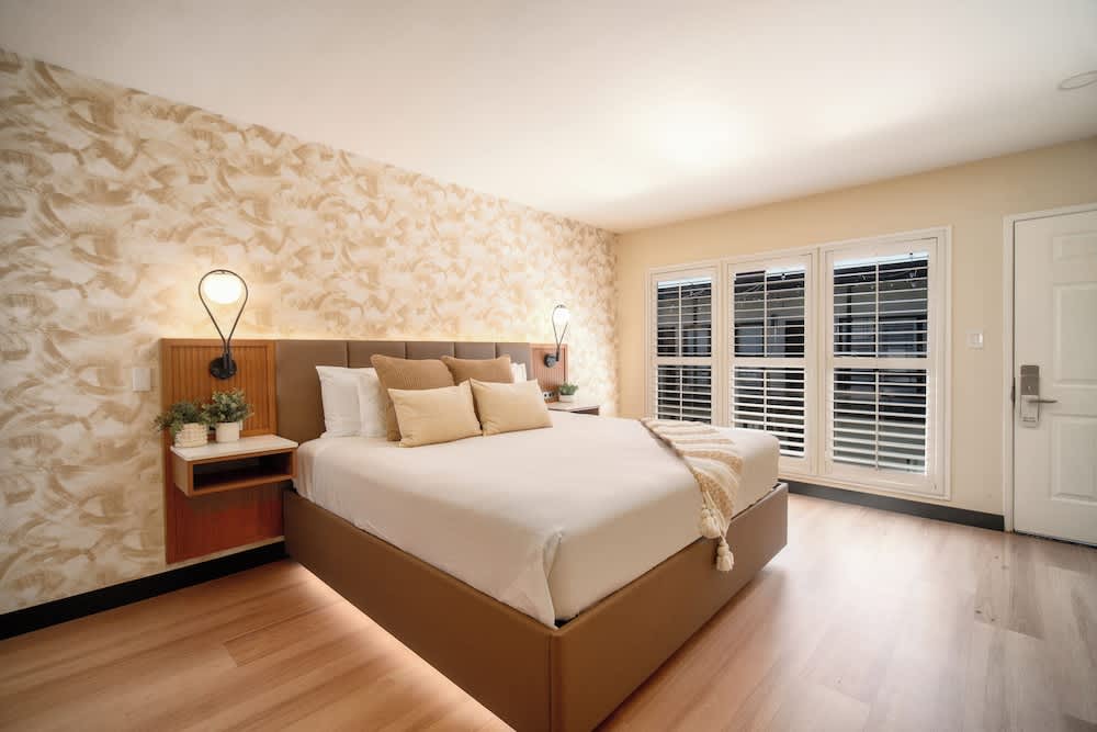 LYFE INN & SUITES by AGA - Beverly Hills 1
