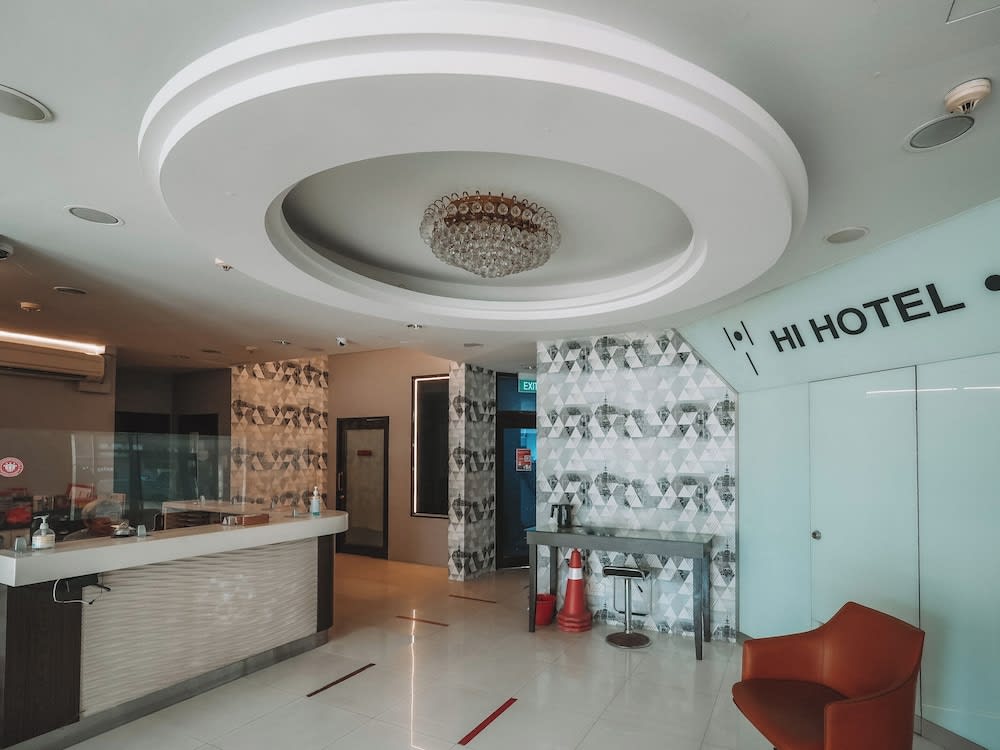 Hi Hotel Dot 2