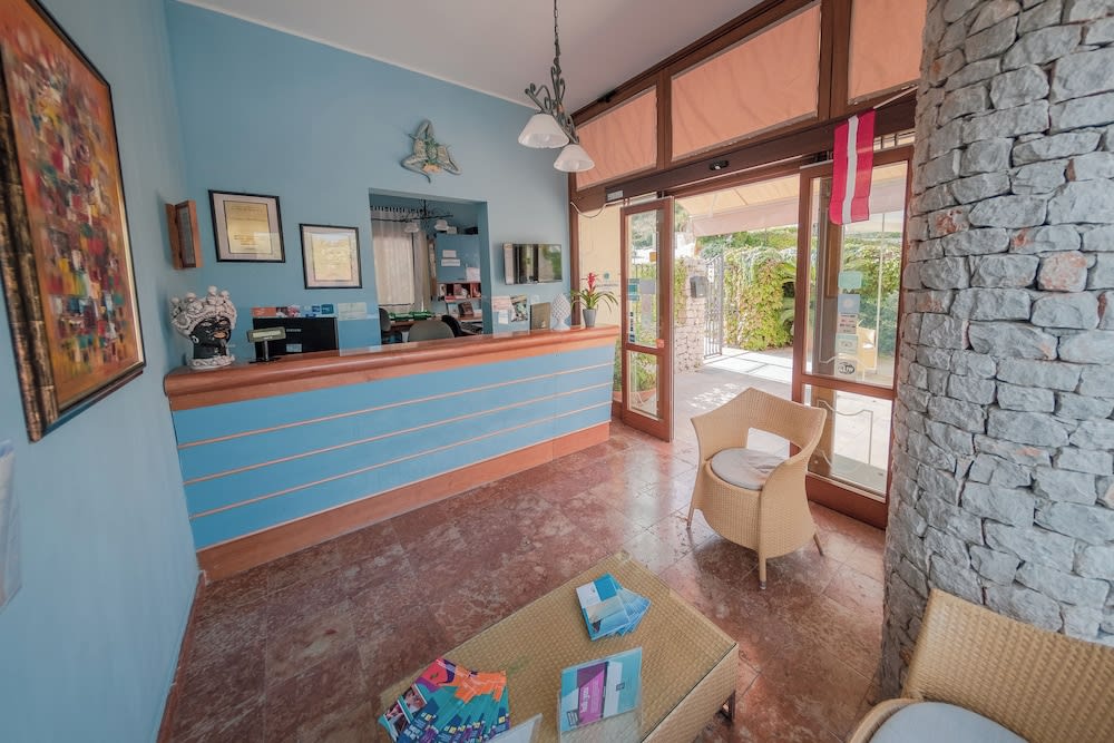 Villaggio Cala Mancina 2