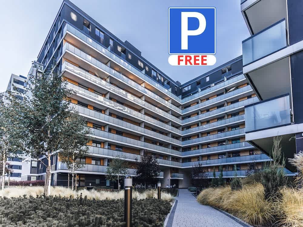 Pure Rental Premium Apartments - Free Parking & AC 1