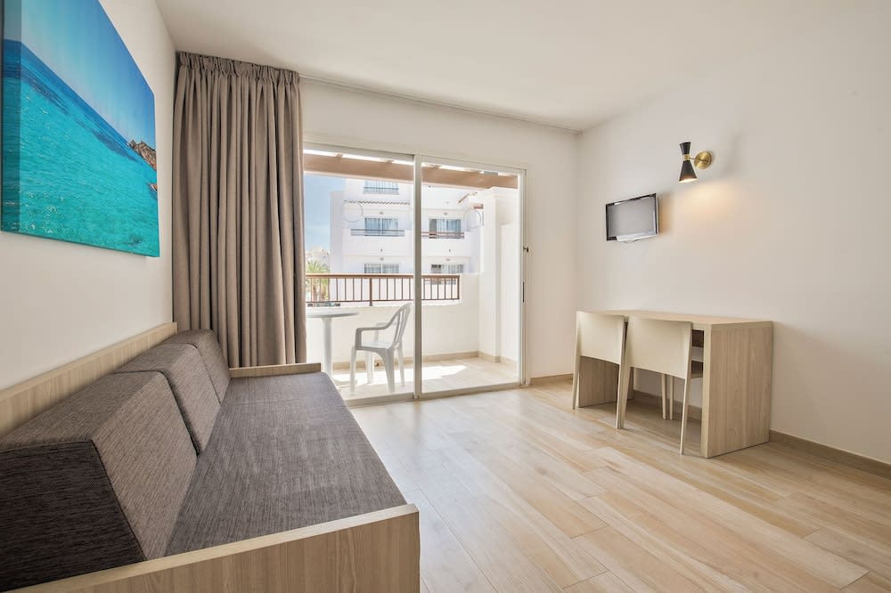 Sunside Ibiza Studios - Only Adults- Formerly known as Central Park 5