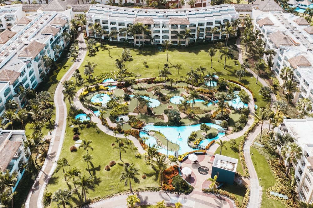 Hard Rock Hotel & Casino Punta Cana - All Inclusive 1