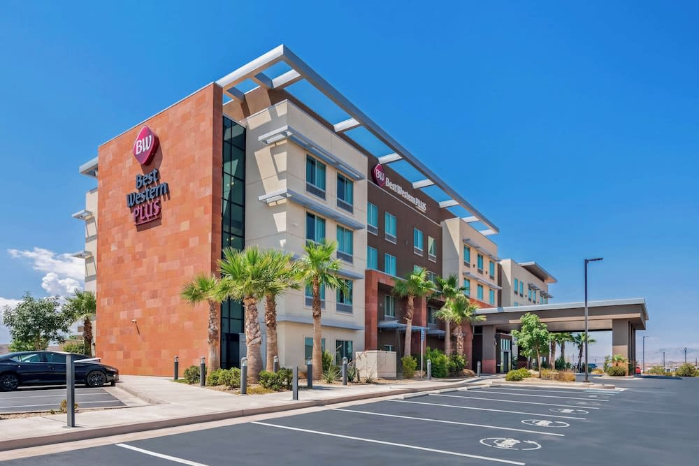 Best Western Plus Settlers Point 1