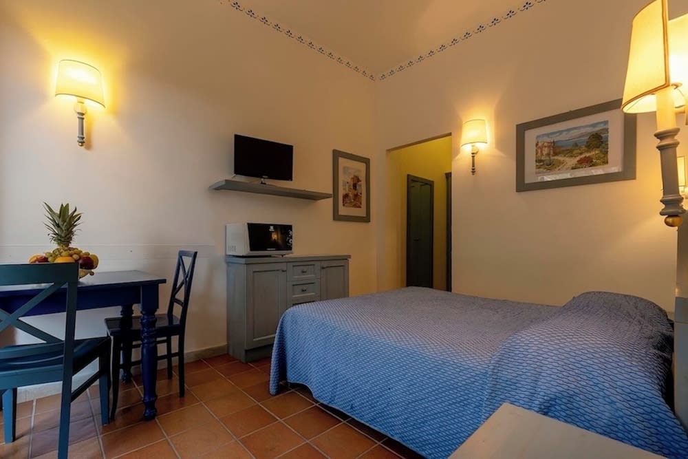 Villaggio Cala Mancina 5