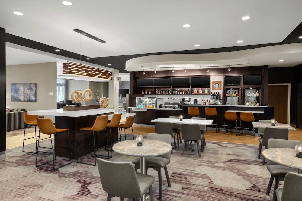 Courtyard by Marriott Omaha Bellevue at Beardmore Event Center 1